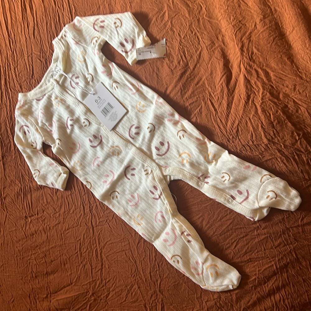 NWT willow and whimsy 0-3 sleeper